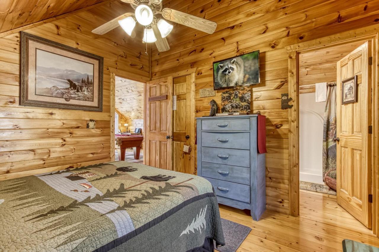 Magical Moments, Hot Tub, Wifi, 1089 Free Tickets Each Paid Day, Dollywood And More Gatlinburg Esterno foto