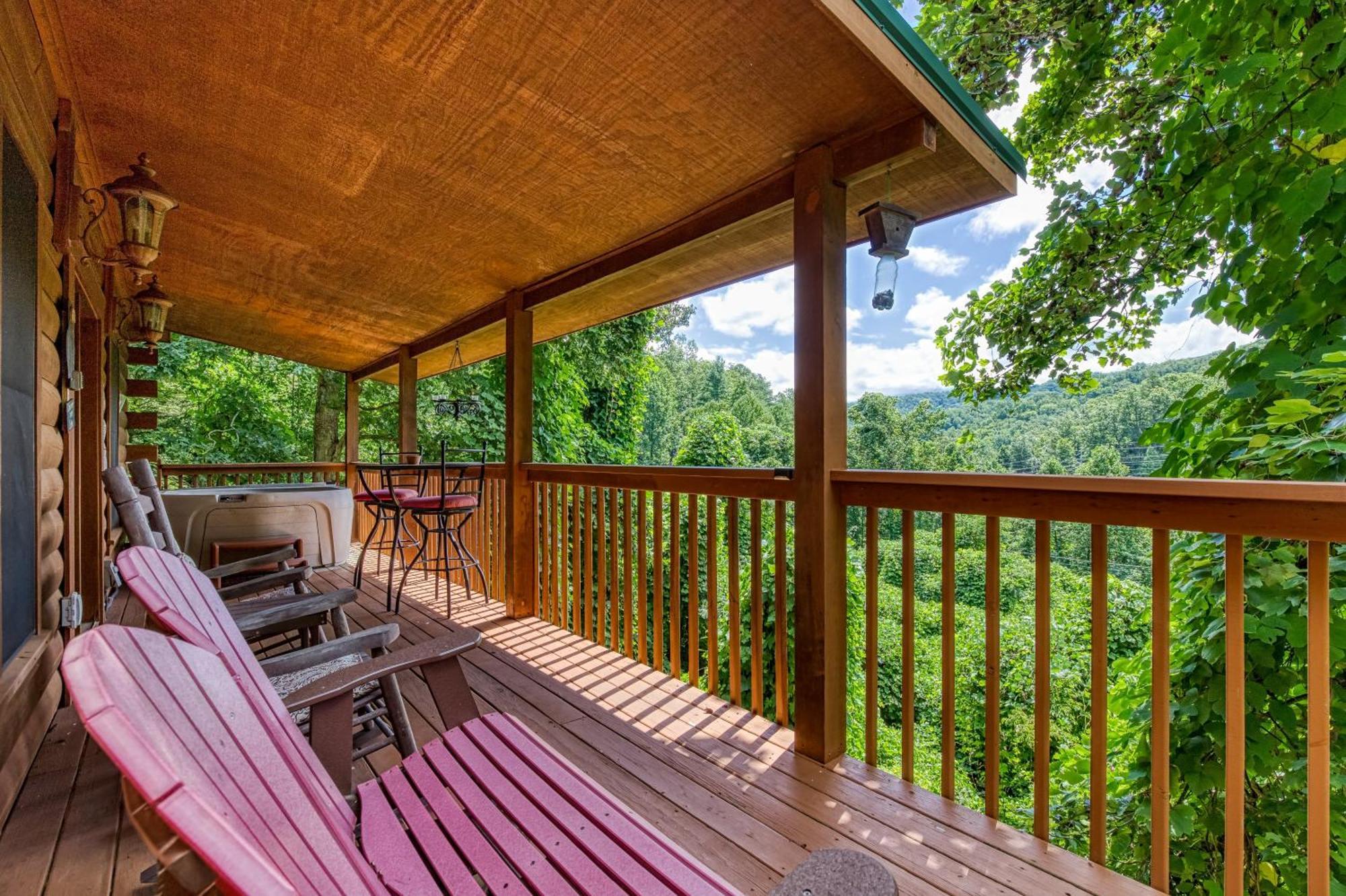 Magical Moments, Hot Tub, Wifi, 1089 Free Tickets Each Paid Day, Dollywood And More Gatlinburg Esterno foto